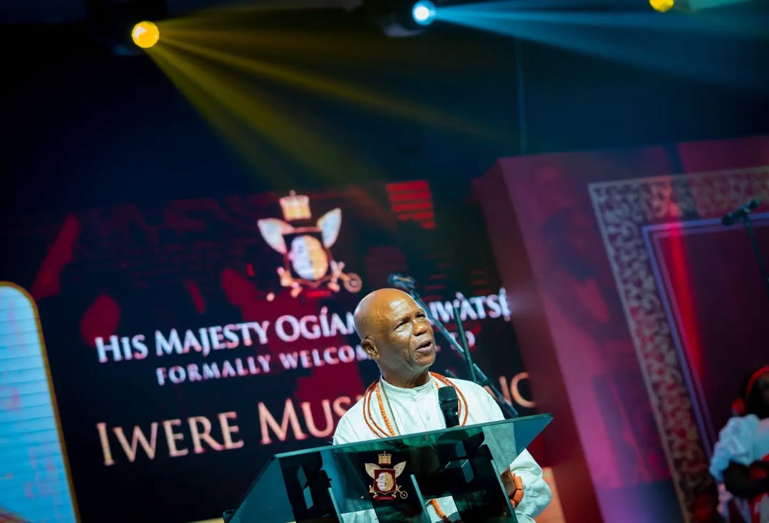Olu of Warri at Iwere Music Concert